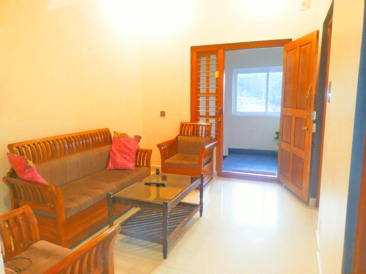 ماديكيري The Two Bedroom House المظهر الخارجي الصورة